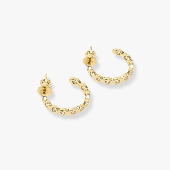 Teeny Pod Mini Hoops
Gold|White Diamondettes - Picture 2 of 4
